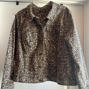 d. Jeans adorable leopard print jacket.  Size 1X